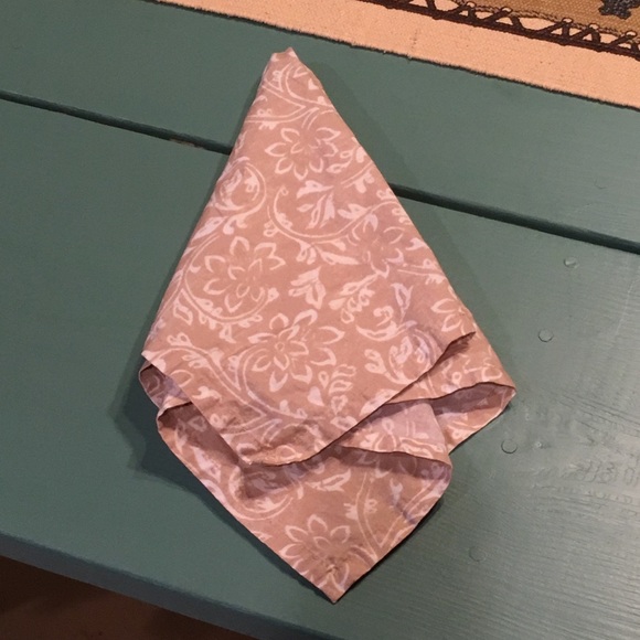 Home Dining Take 5 Off List Price Beige And Cream Cloth Napkins 8